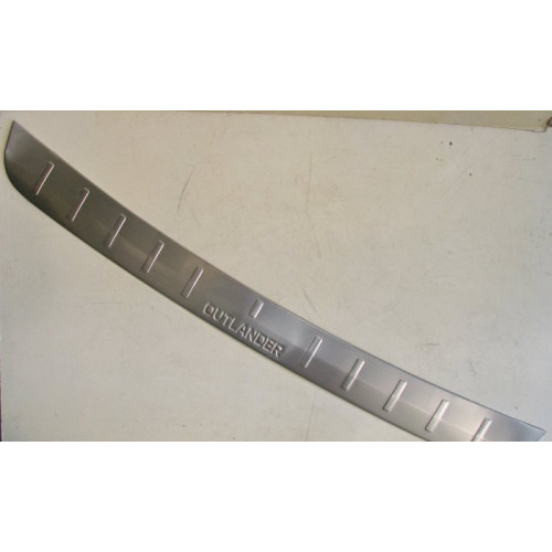 Накладка на задний бампер Mitsubishi Outlander 2016, 2017